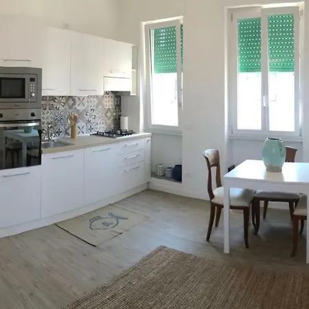 Rome On The Beach Apartment